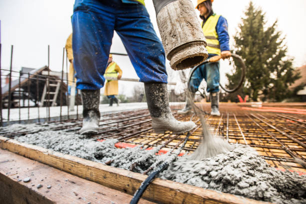 Best Driveway Concrete Repair  in Taft, CA